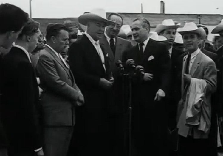 Bill Boyd arrives 1954